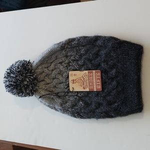 💜 3/$15 Handmade South American made beanie